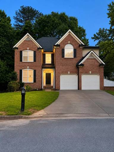Main picture of 245 White Rd