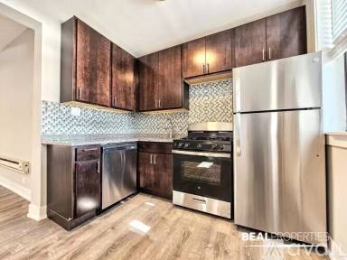 Main picture of 4409 N Wolcott Ave