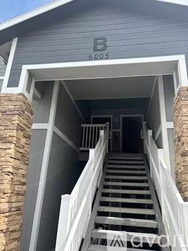 Main picture of 6005 Chapel Hill Blvd