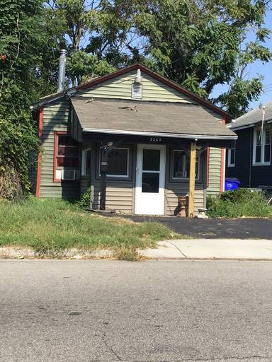 Main picture of 9273 1st View St
