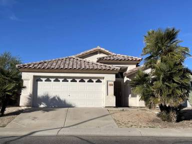 Main picture of 1720 E Countrywalk Ln