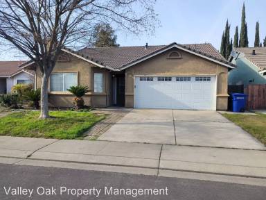Main picture of 2613 Puccini Pl