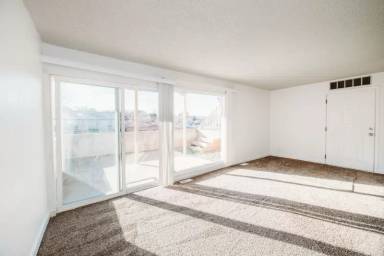 Main picture of 1054 Healy St