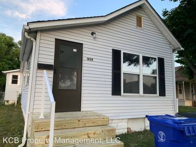 Main picture of 1828 S Bell St