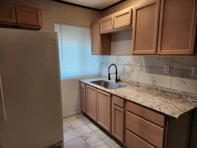 Main picture of 5418 Ithaca Ave
