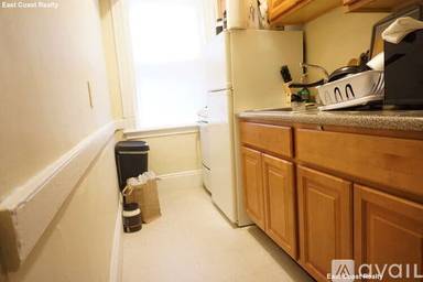 Main picture of 11 Royce Rd