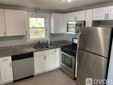 Main picture of 42 Bateman St