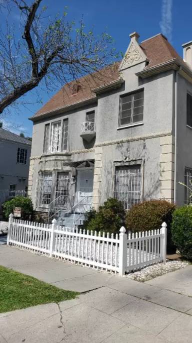 Main picture of 6237 1/2 Orange St