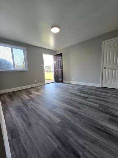 Main picture of 2106 Phaup St