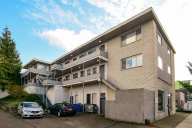 Main picture of 9244 Greenwood Ave N