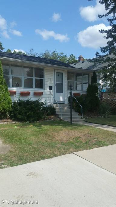 Main picture of 220 La Plaza Ct