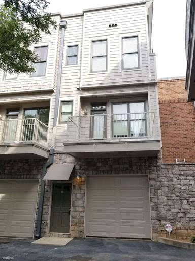 Main picture of 1963 Hosea L Williams Dr SE