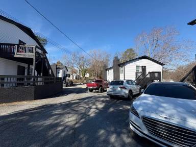 Main picture of 818 Powhatan Ave