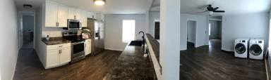Main picture of 313 S Dubuque St