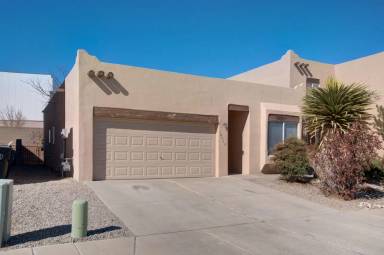 Main picture of 10849 Pizzo Dr NW