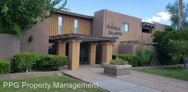 Main picture of 3230 E Pinchot Ave