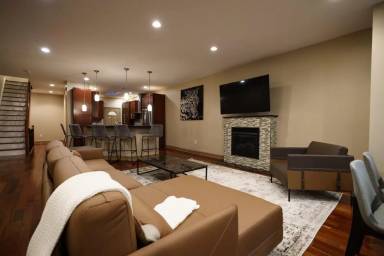 Main picture of 543 N 3rd St