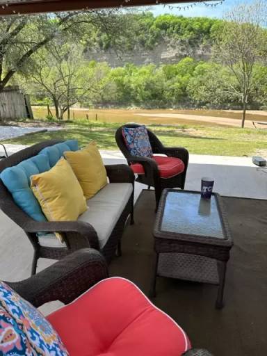 Main picture of 941 River View Rd
