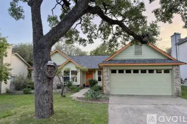 Main picture of 6609 Shiner St