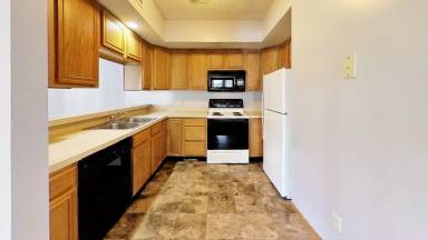 Main picture of 511 Shugart St