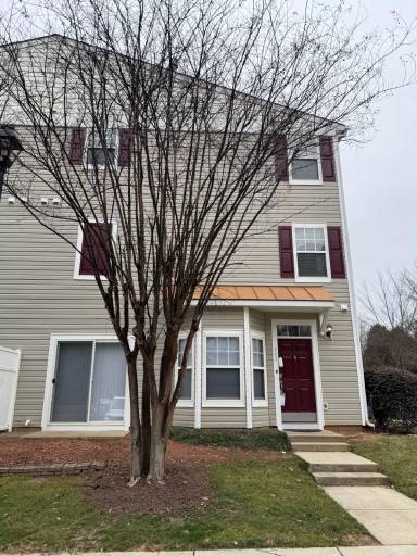 Main picture of Breezewood Condominiums