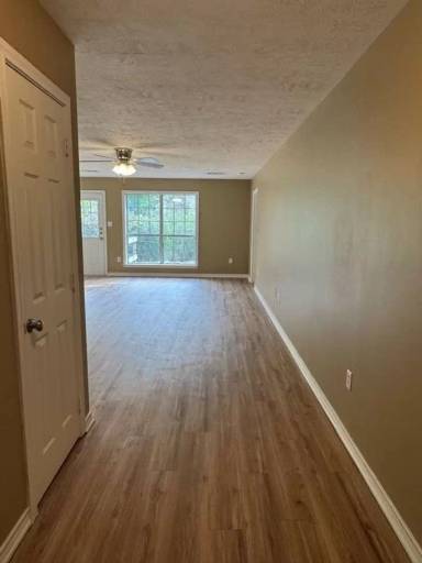 Main picture of 1809 Richmond Ave