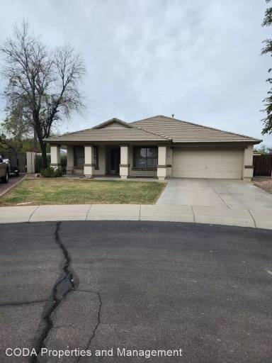 Main picture of 2266 S Bahama Dr