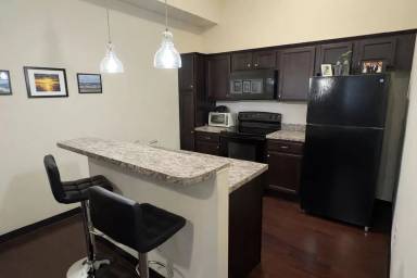 Main picture of 602 N Queen St