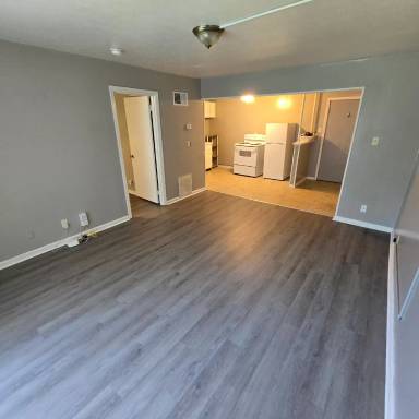 Main picture of Eastland Hills Apartments