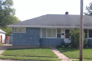 Main picture of 724-28 Adams St