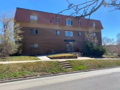 Main picture of 2700 Federal Blvd