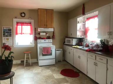 Main picture of 173 S Perkins Blvd