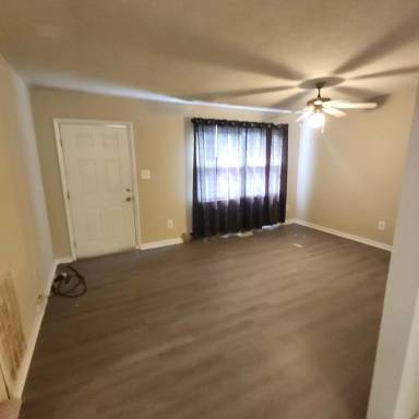 Main picture of 5525 Remington Point Dr