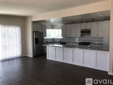 Main picture of 2308 Grant Ave
