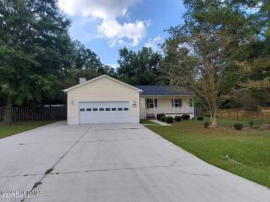 Main picture of 122 Stoney Creek Dr