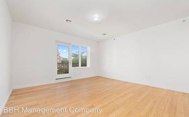 Main picture of 380 Neptune Ave