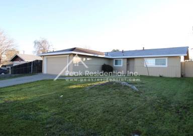 Main picture of 7012 Van Maren Ln