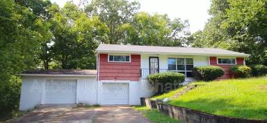 Main picture of 1501 Akins Dr