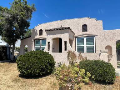 Main picture of 4439 32nd St