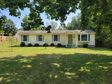 Main picture of 3155 Delrose St