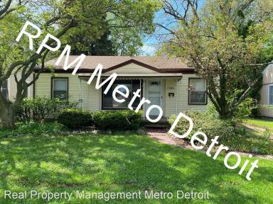 Main picture of 17880 Delaware St