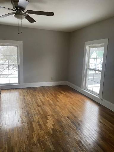Main picture of 927 N Eaton St
