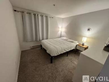 Main picture of 5000 Lake Washington Blvd NE