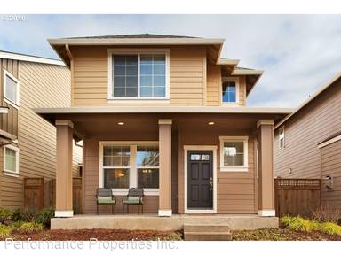 Main picture of 345 NE 105th Ave