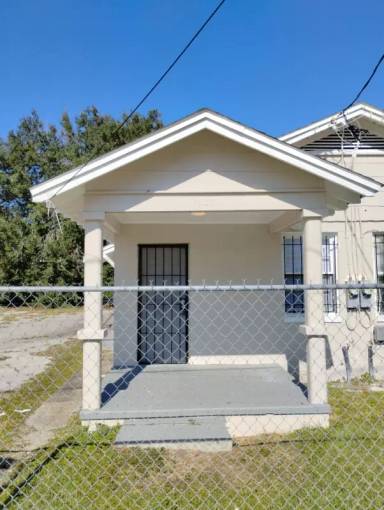Main picture of 1437 Prince St