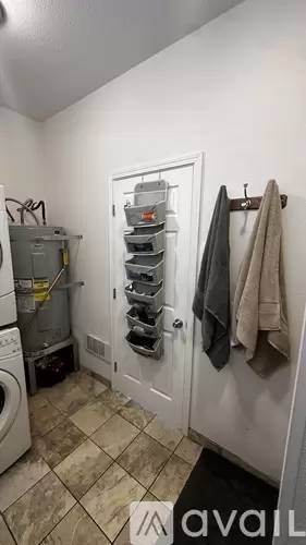 Main picture of 426 Leinum Ct