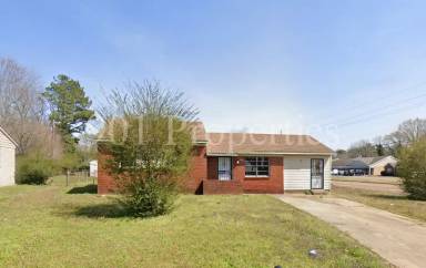 Main picture of 9018 Moss Point Dr