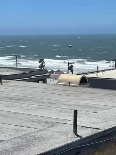 Main picture of 220 Shell St