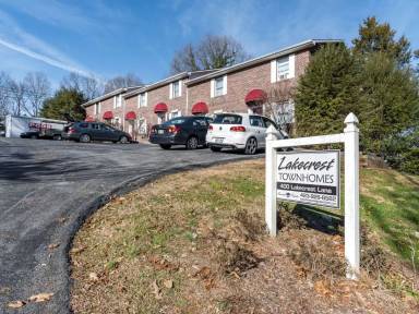 Main picture of Minutes from Boone Lake! - 2 Bedroom, 1.5 Bath Townhome at Lakecrest Lane – Johnson City, TN