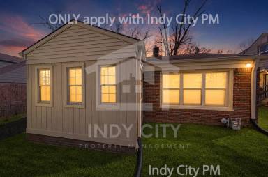 Main picture of 3535 N Oxford St